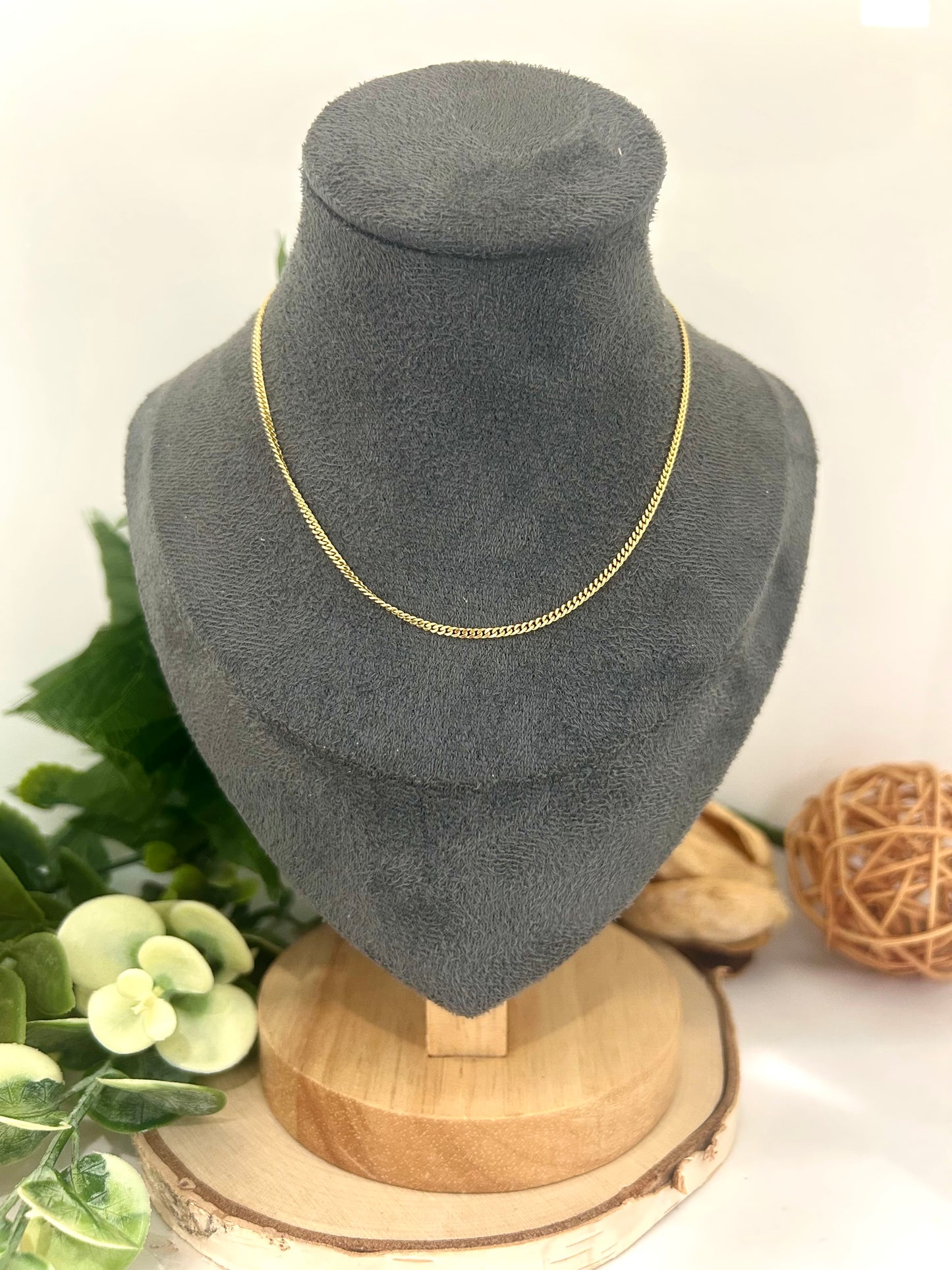 Unisex 10k Yellow Gold 1.5mm Curb Chain