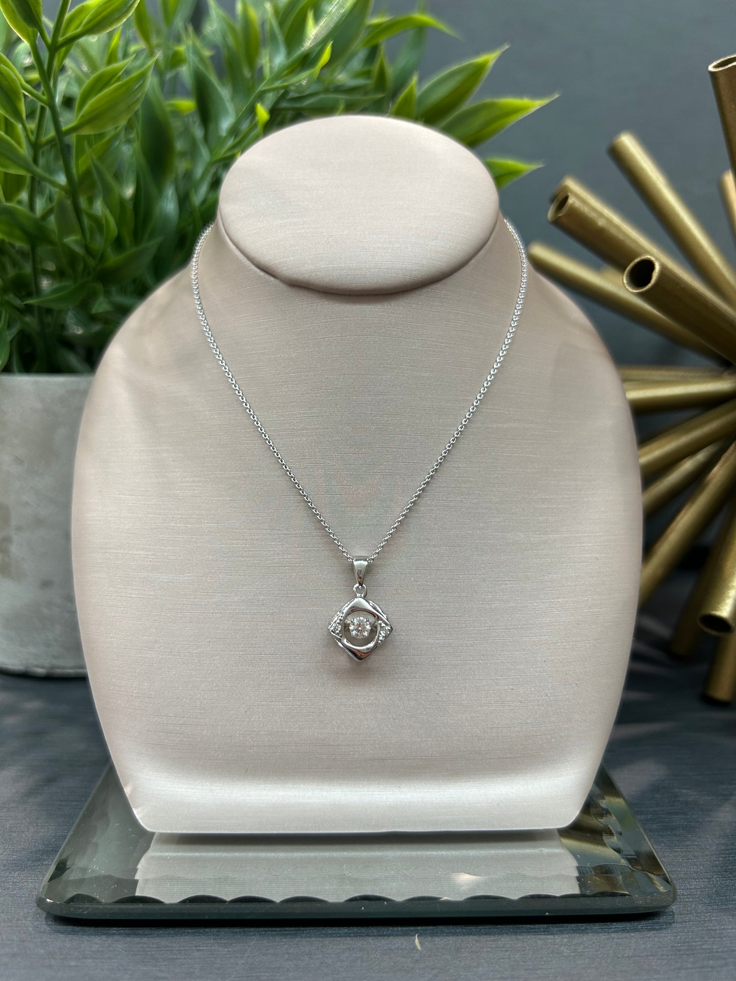 10k White Gold 0.15ct Diamond Square Twinkle Pendant