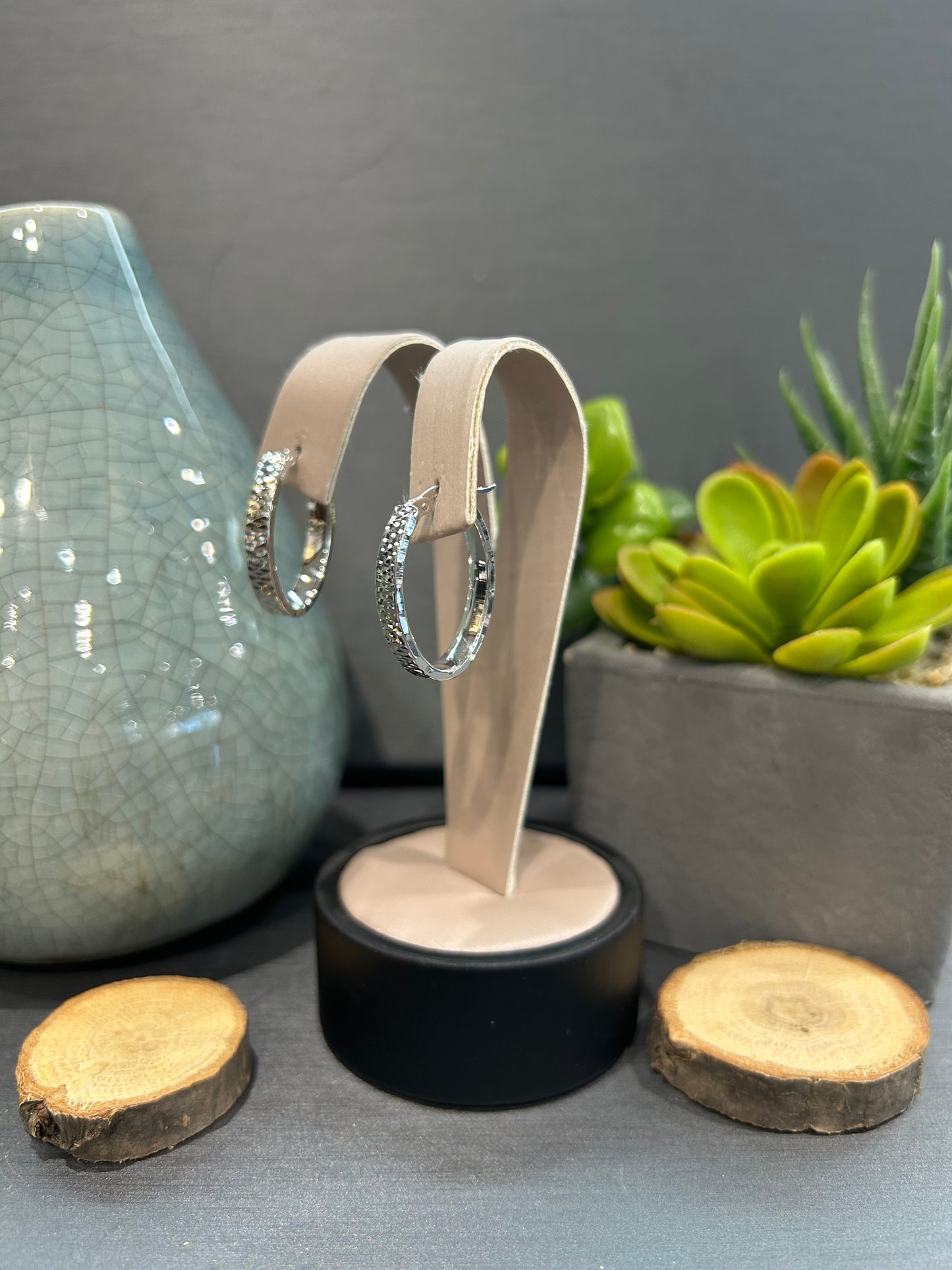 10k Gold Diamond Cut Oval Hoop Earrings