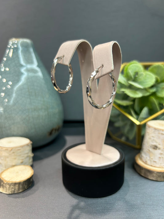 10k White Gold Round Edge Cut Hoop Earrings