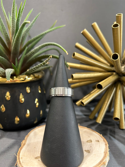 Tungsten 8mm Polished Beveled Edge Malo Band