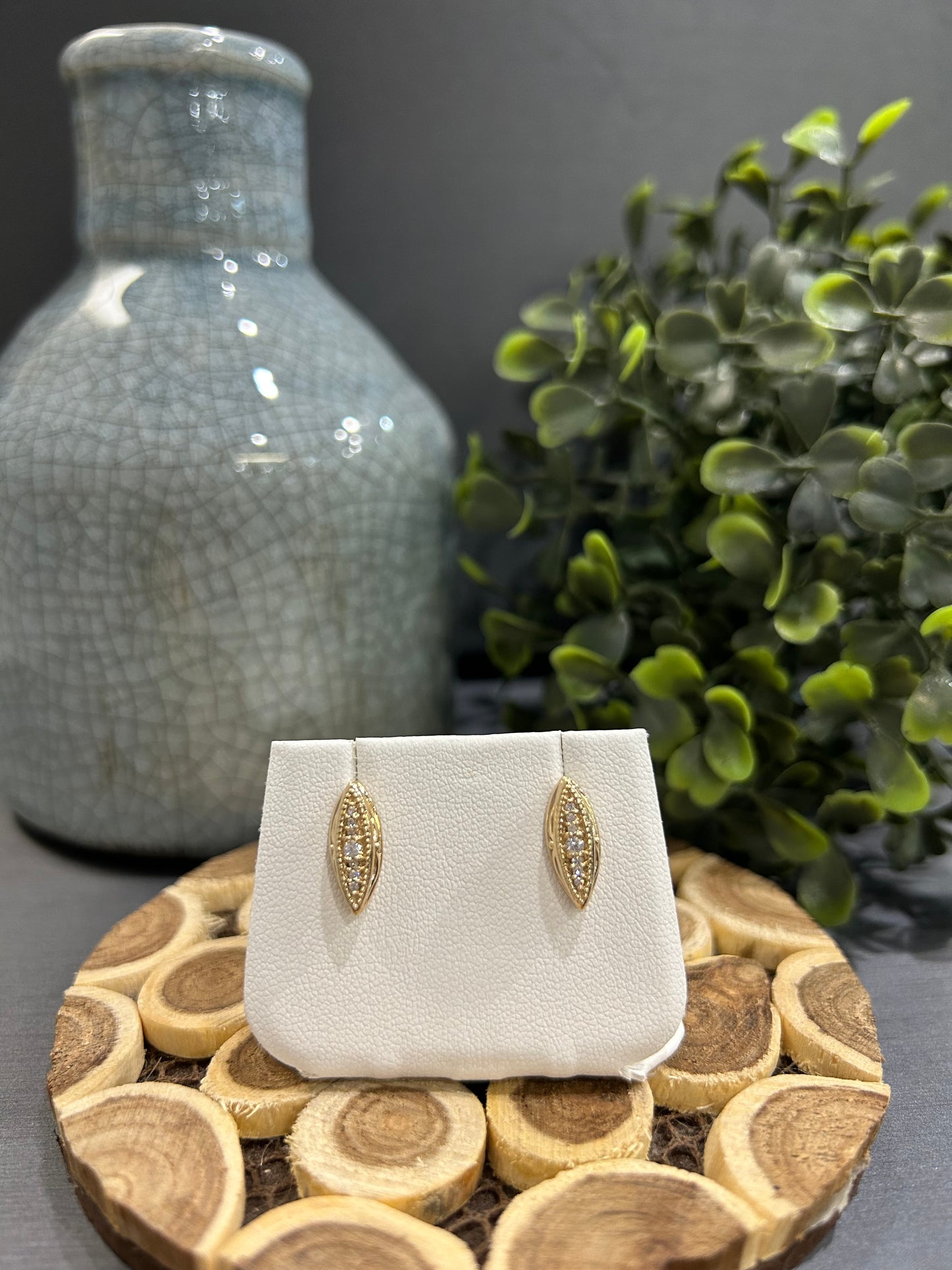10k Yellow Gold 0.08ctw Diamond Channel Center Marquise Stud Earrings
