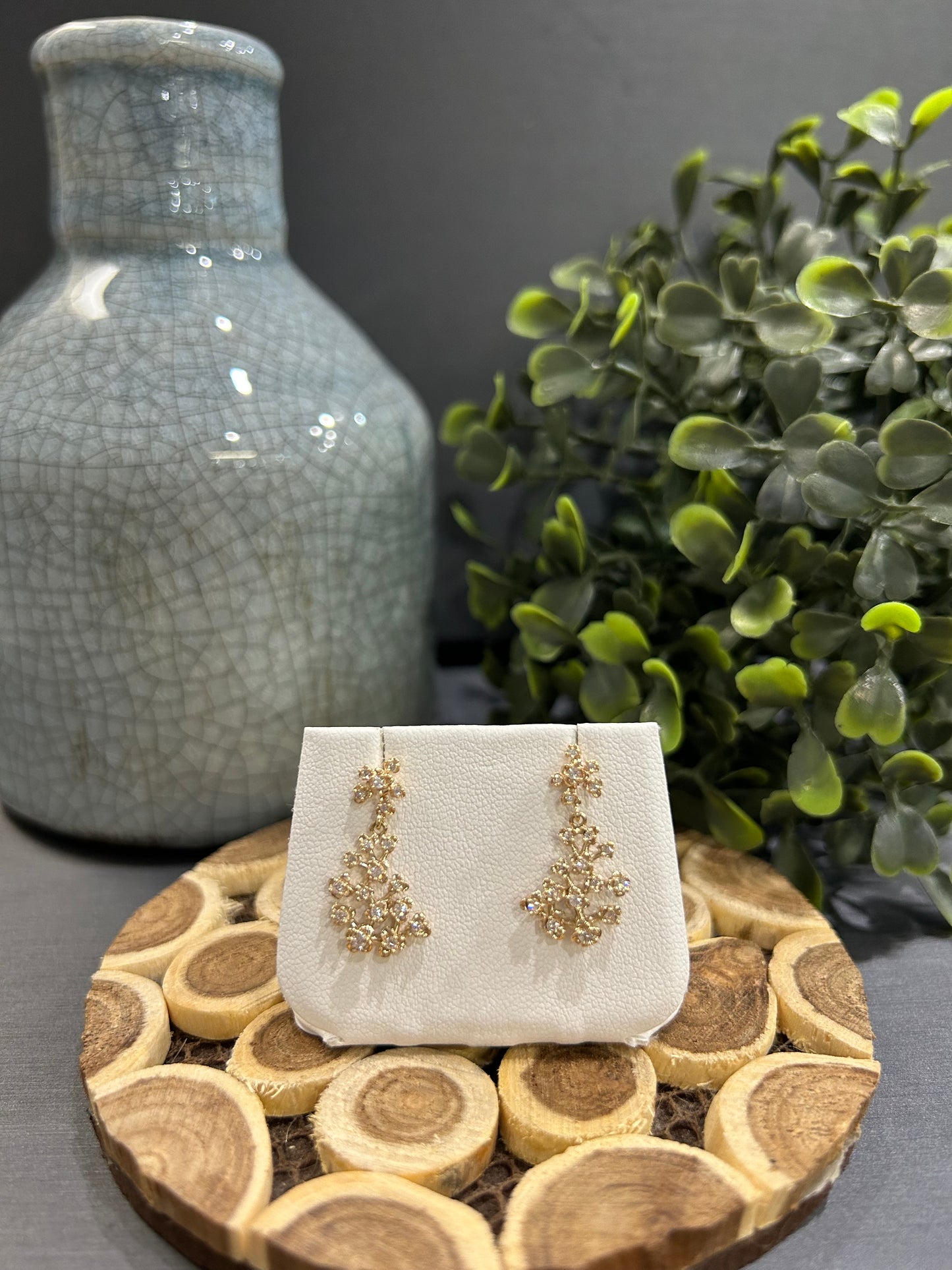 10k Yellow Gold 0.05ctw Diamond Spread Cluster Dangle Earrings