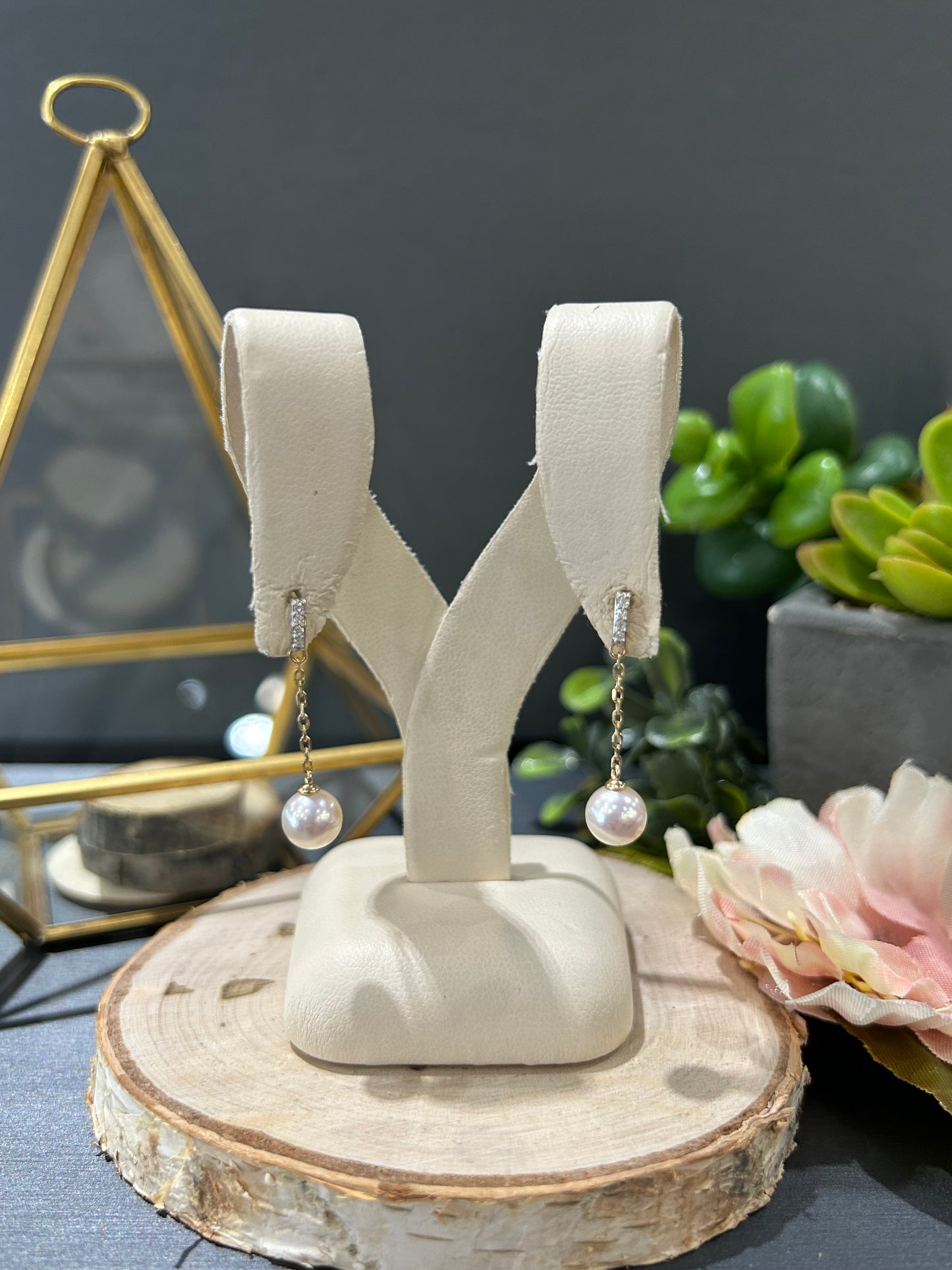 14k Yellow Gold 0.04ctw Diamond 6.5mm Akoya Pearl Dangle Earrings