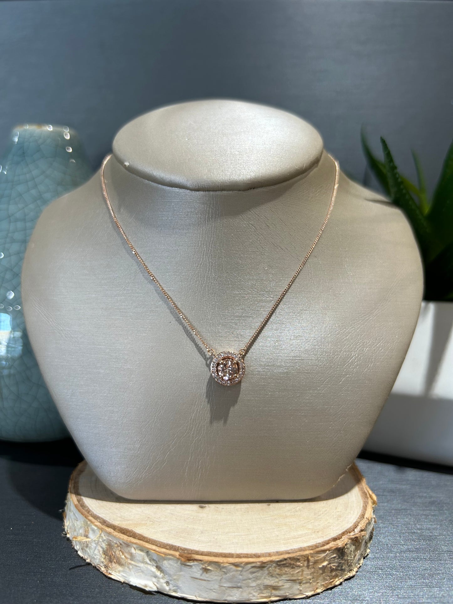 10k Rose Gold Round Morganite Halo Pendant