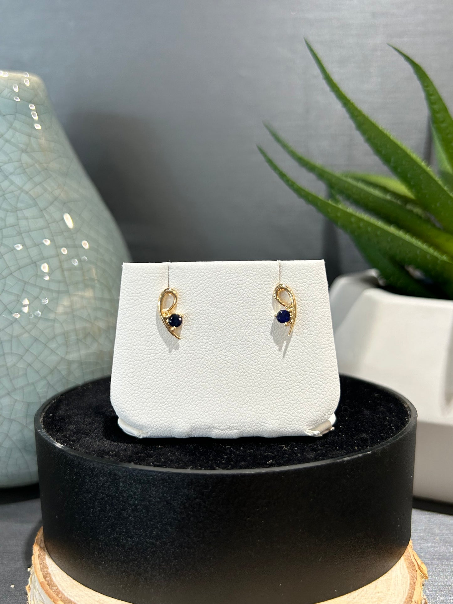 14k Yellow Gold Gemstone Swirl Design Stud Earrings