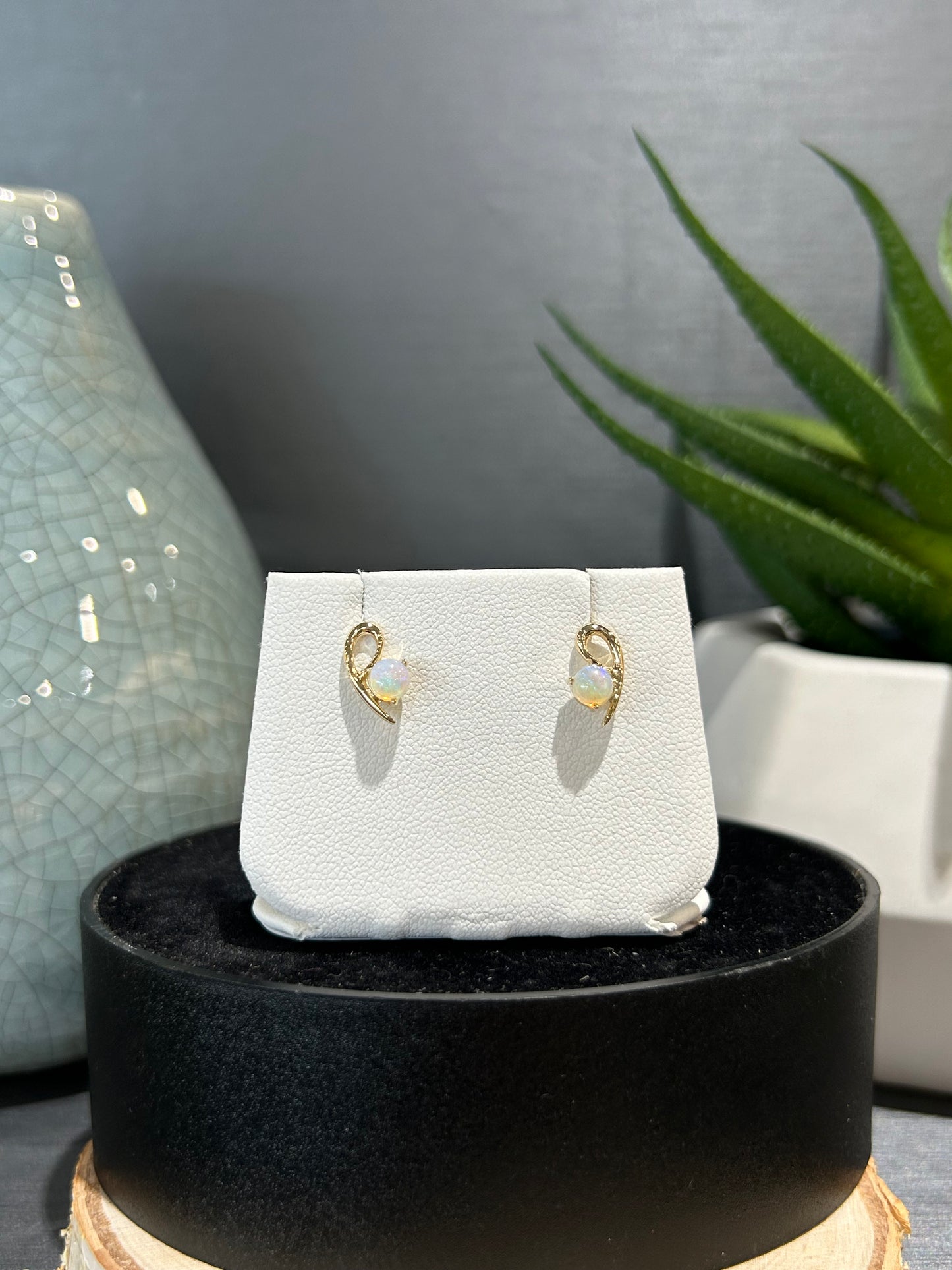 14k Yellow Gold Gemstone Swirl Design Stud Earrings