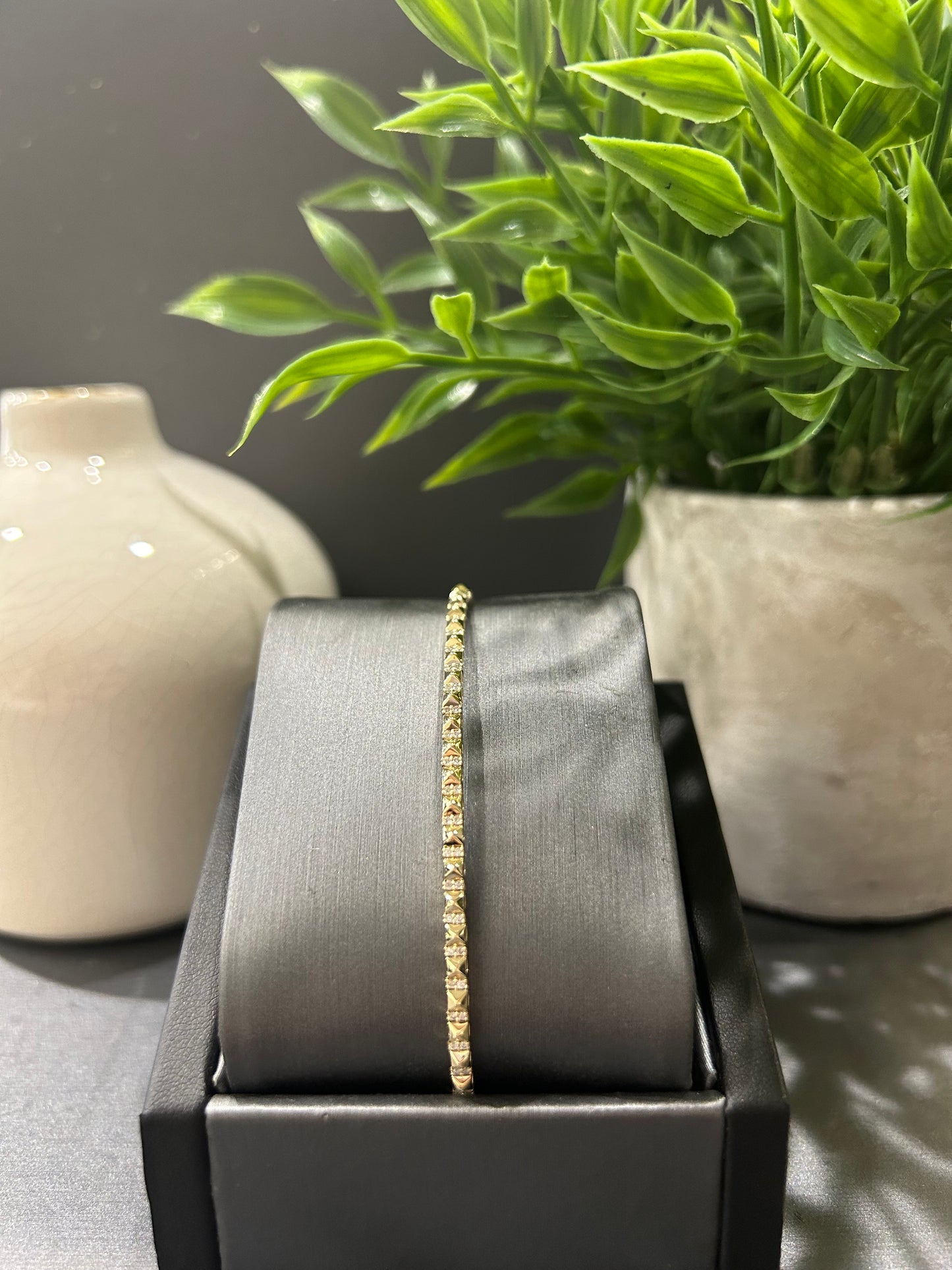 14k Yellow Gold 0.20ctw Diamond Flex Bangle