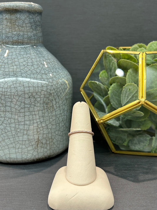 10k Gold 0.10ctw Diamond Four Claw Band