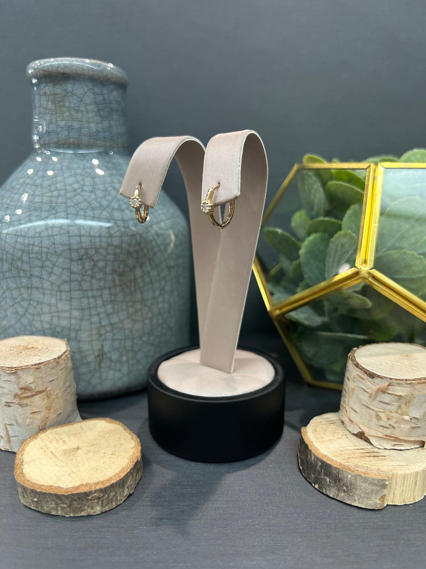 10k Yellow Gold 0.05ctw Diamond Flower Hoop Earrings