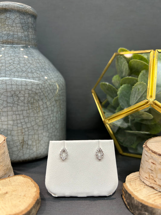 10k Gold 0.04ctw Diamond Pear Shape Ruffle Stud Earrings