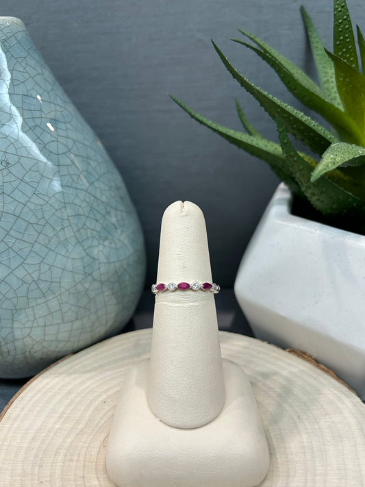 10k White Gold Marquise Ruby Pattern Band