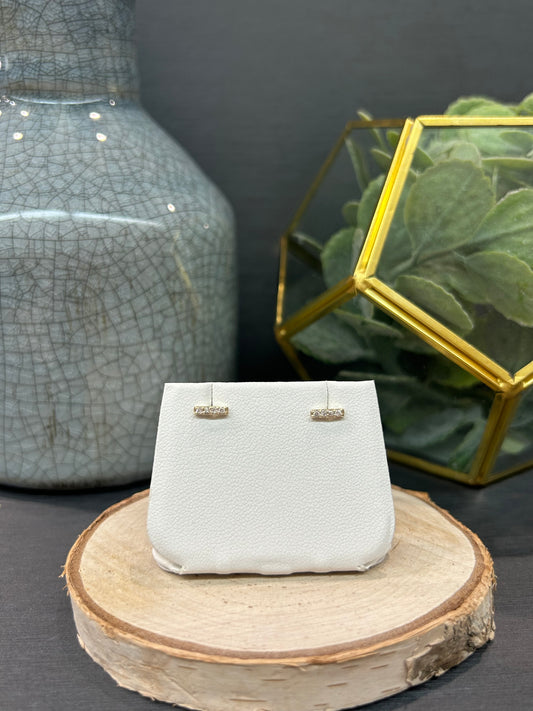 10k Gold 0.07ctw Diamond Simple Bar Stud Earrings