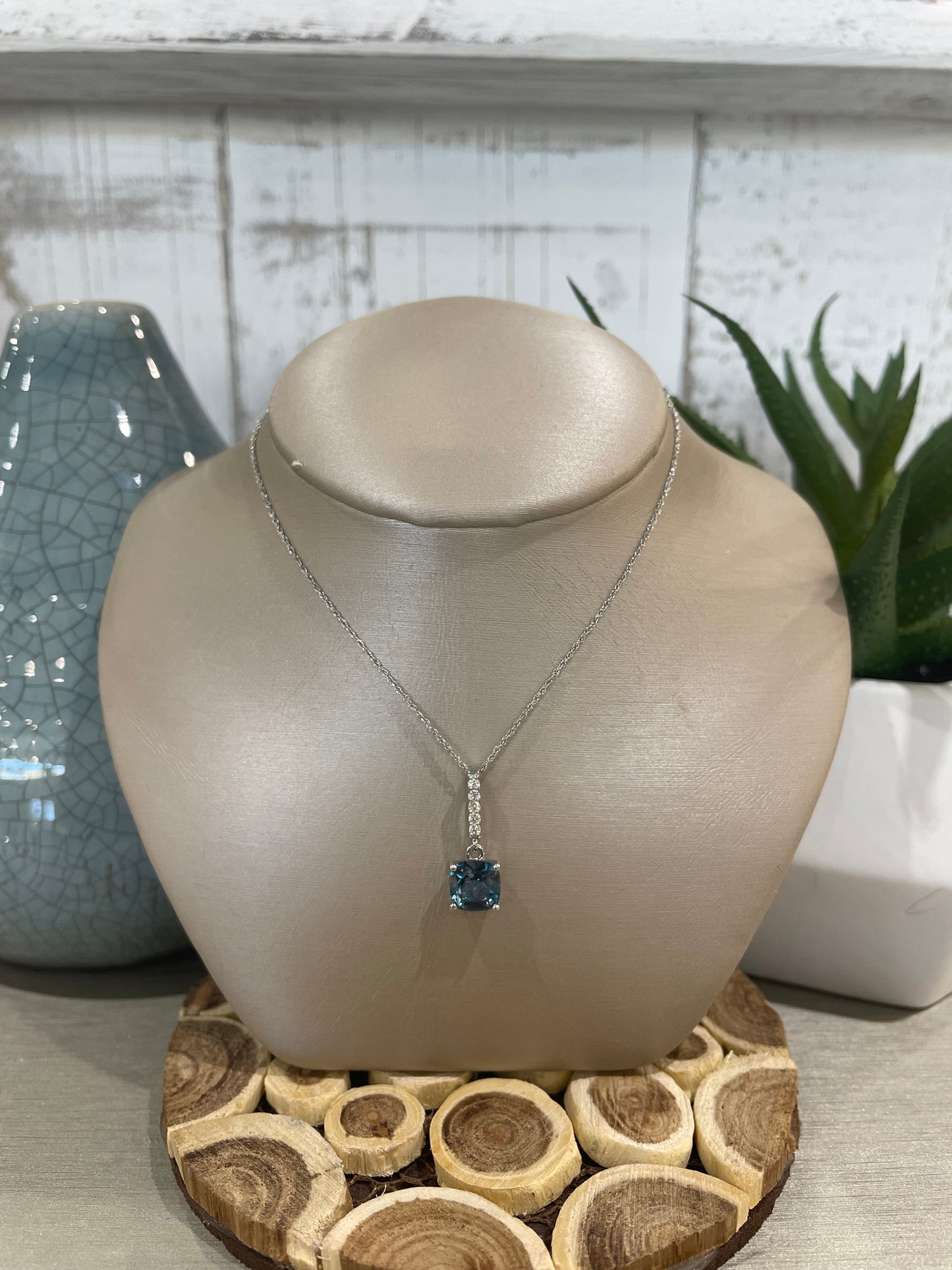 10k White Gold London Blue Topaz Pendant