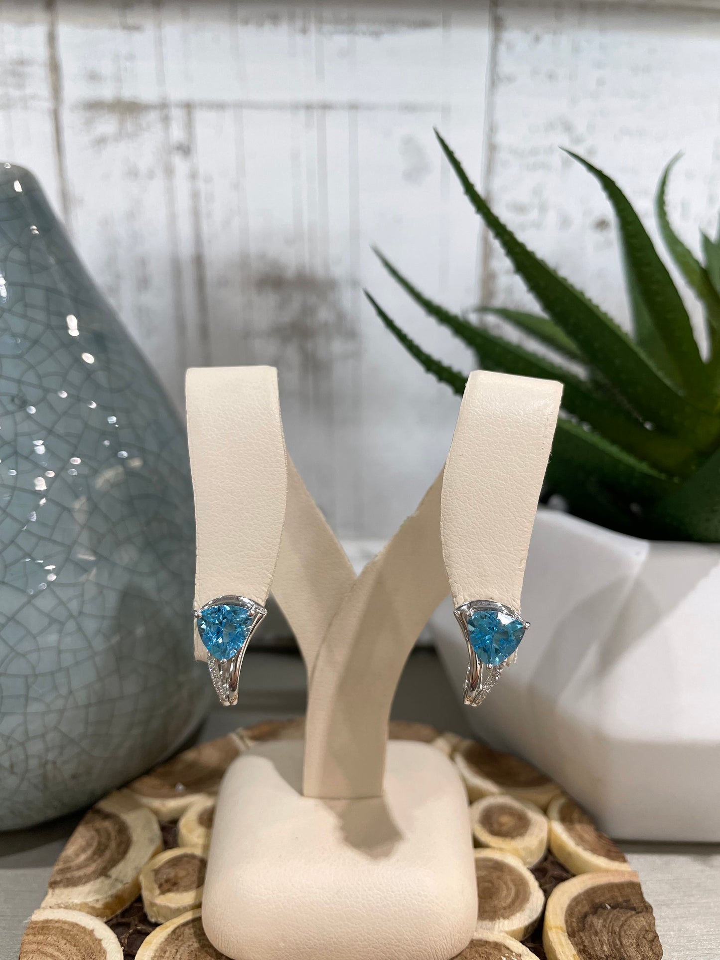 10k Gold Trillion Gemstone Hoop Earrings