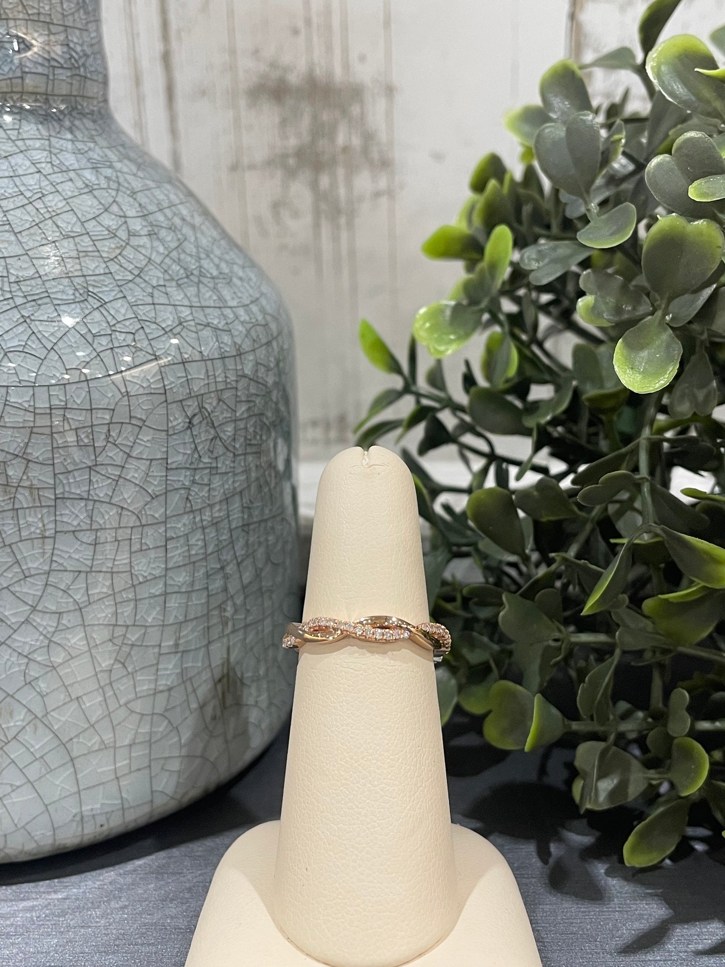 10k Rose Gold 0.26ctw Diamond Eternity Ribbon Band