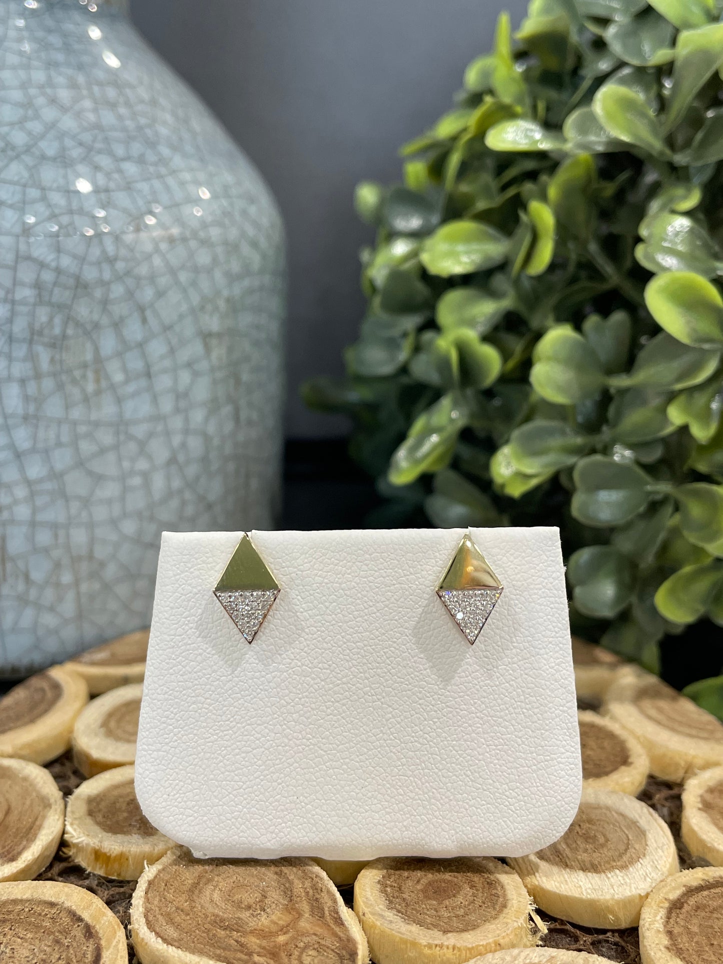 10k Yellow Gold 0.15ctw Diamond Triangle Stud Earrings