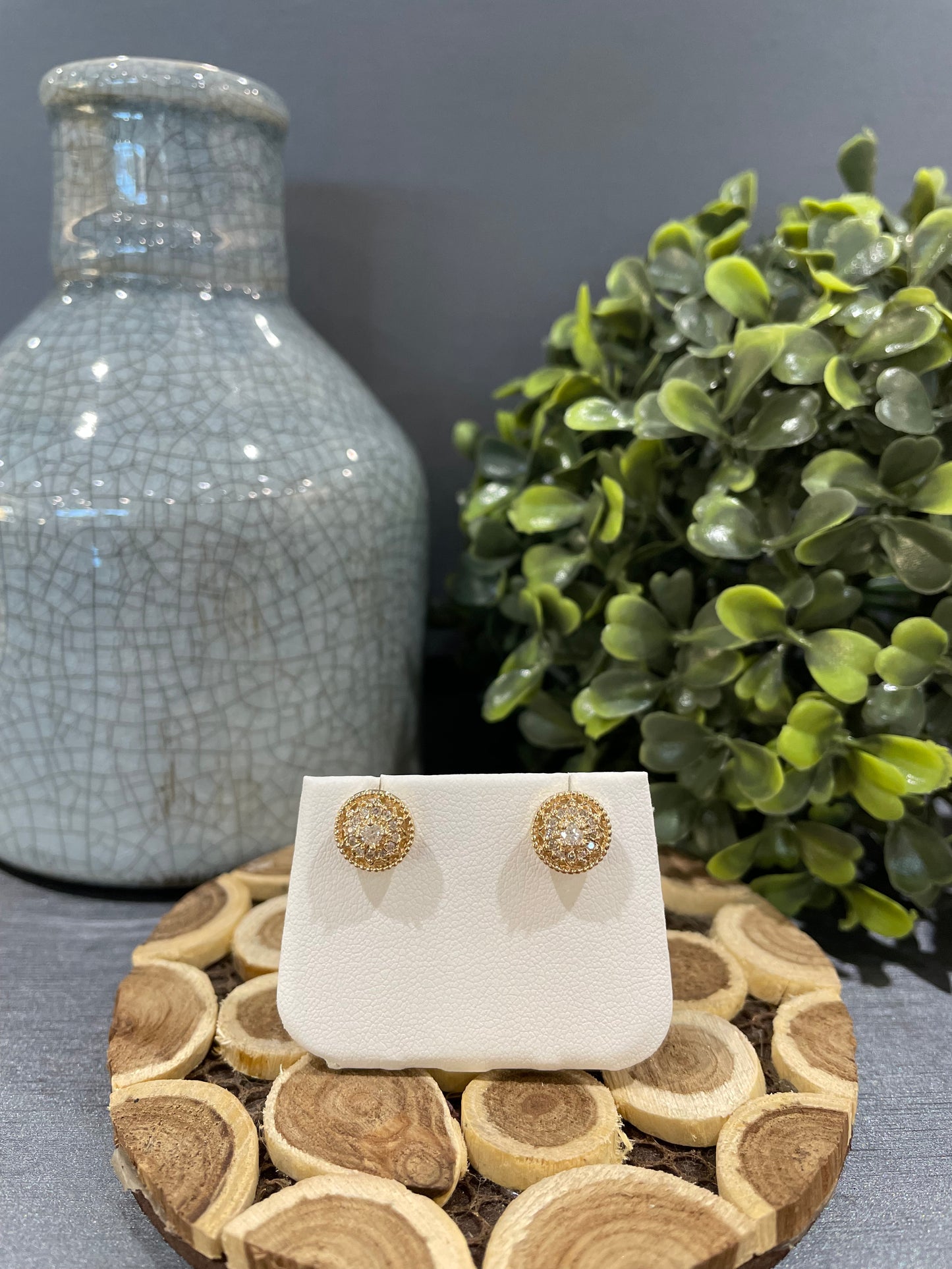 10k Yellow Gold 0.23ctw Diamond Flower Disc Stud Earrings