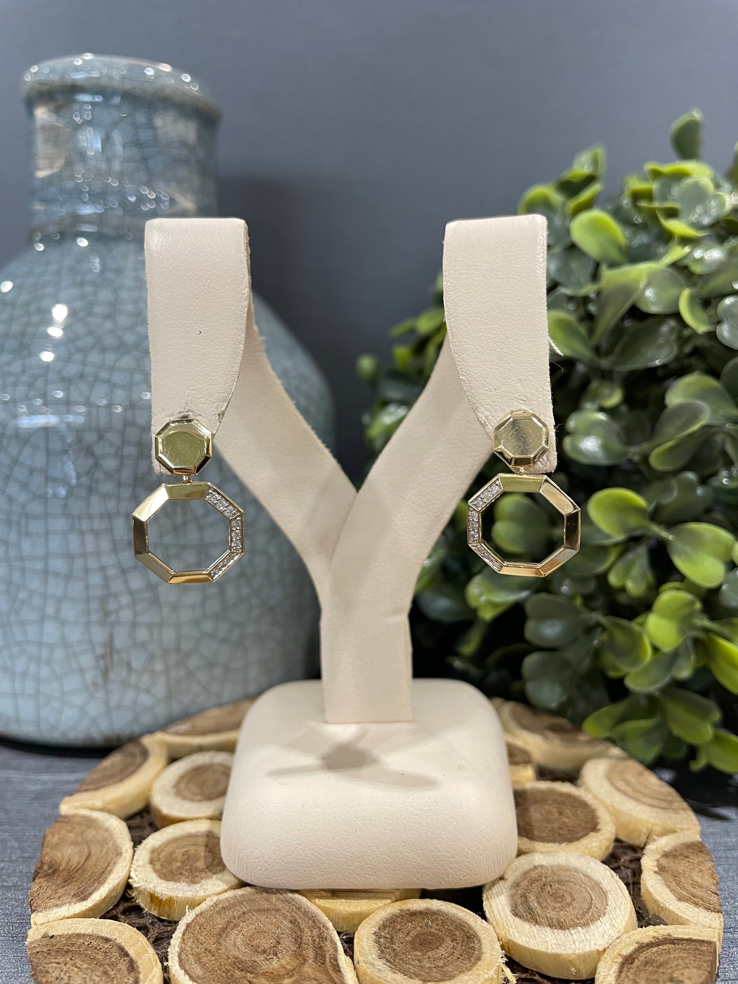 10k Yellow Gold 0.14ctw Diamond Hexagon Dangle Earrings