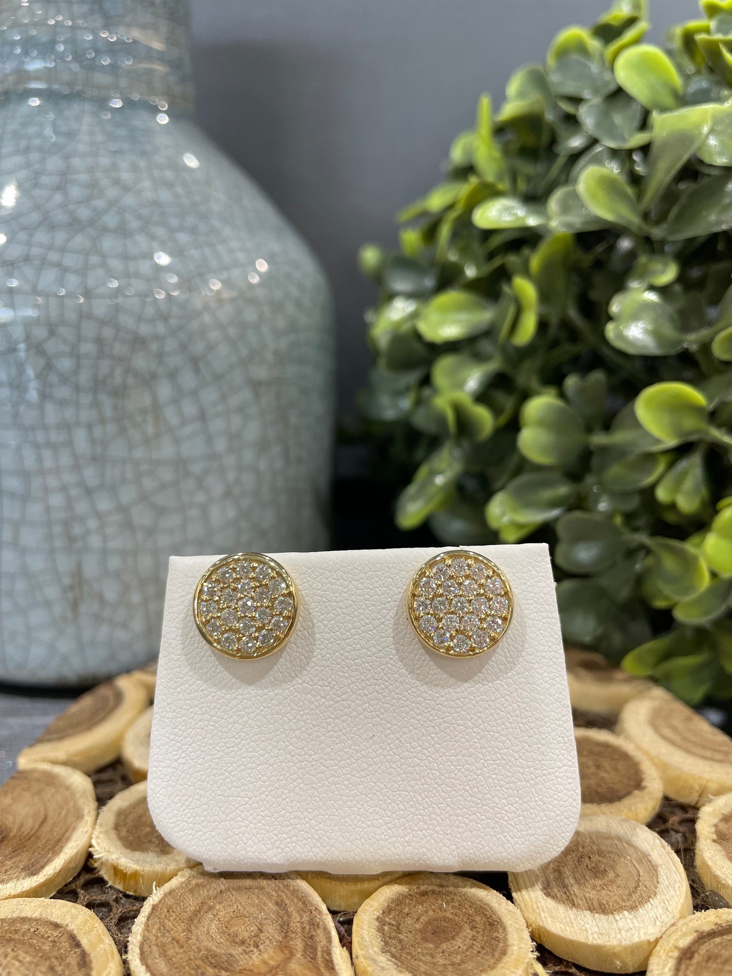 14k Yellow Gold 1.01ctw Diamond Pave Max Strauss Stud Earrings