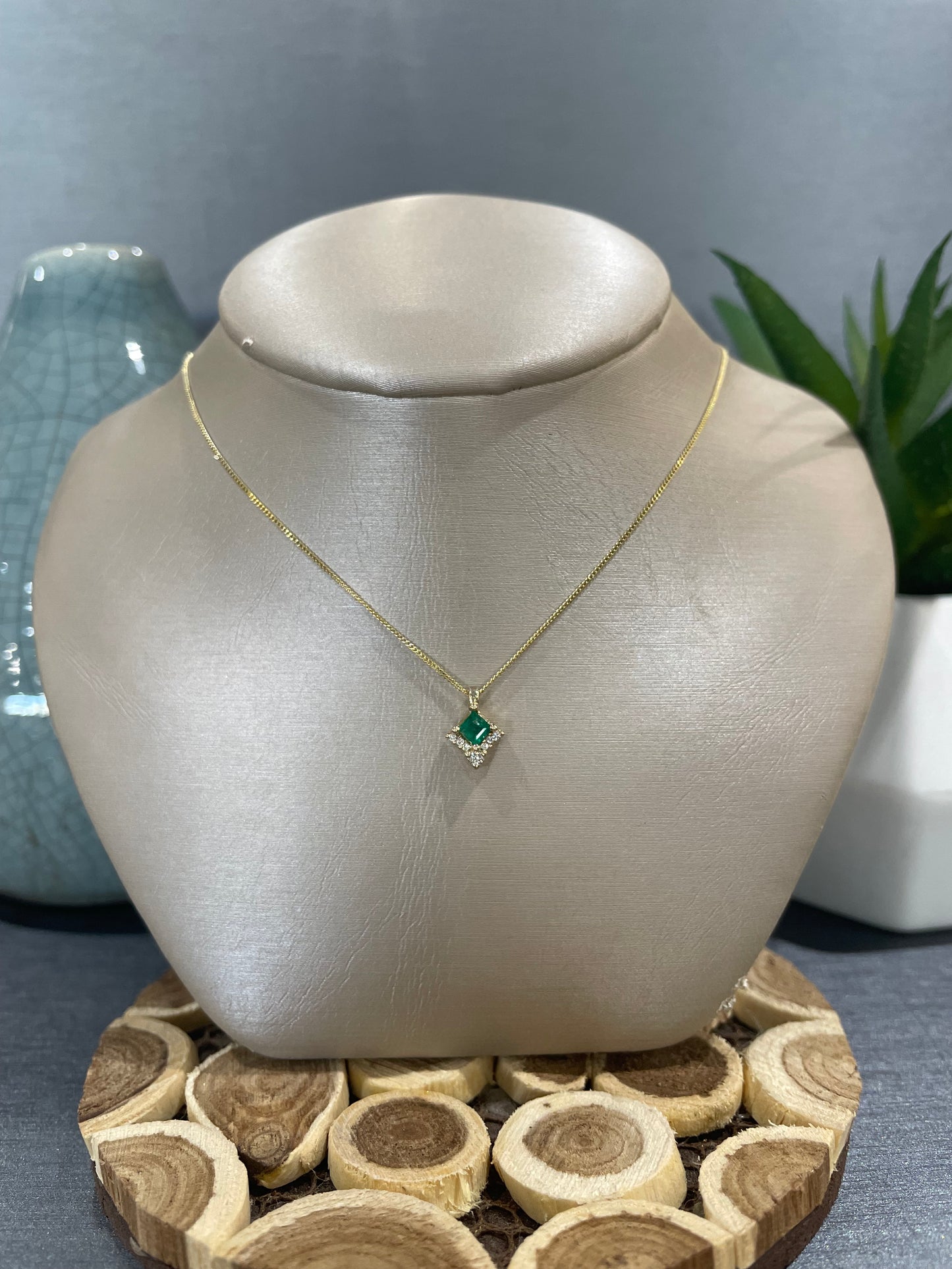 10k Gold Triangle Gemstone Pendant