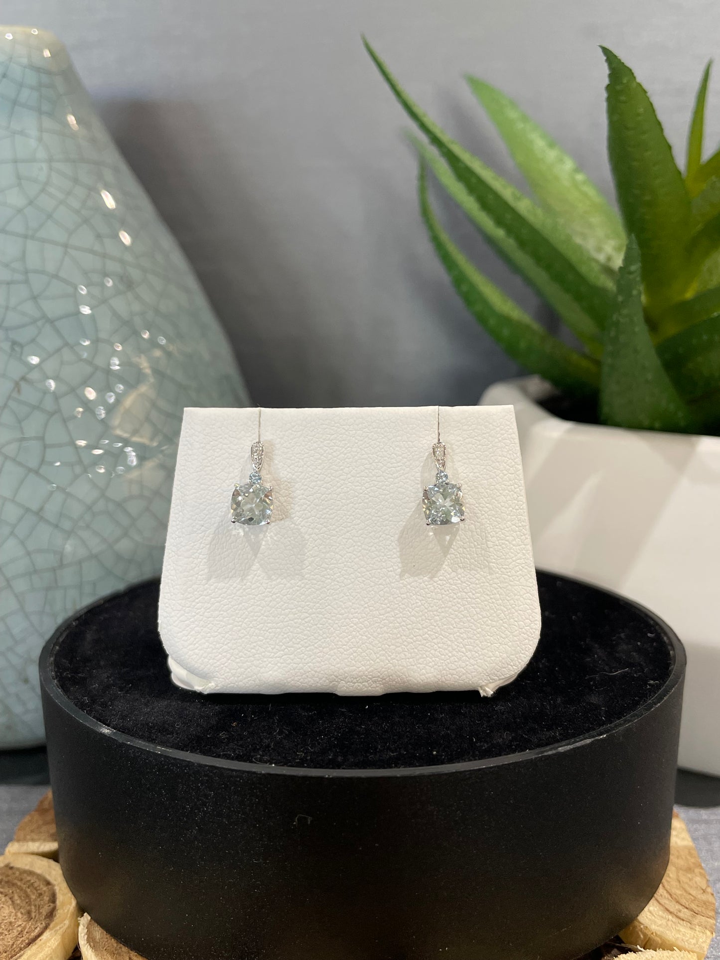 10k White Gold Cushion Aquamarine Stud Earrings