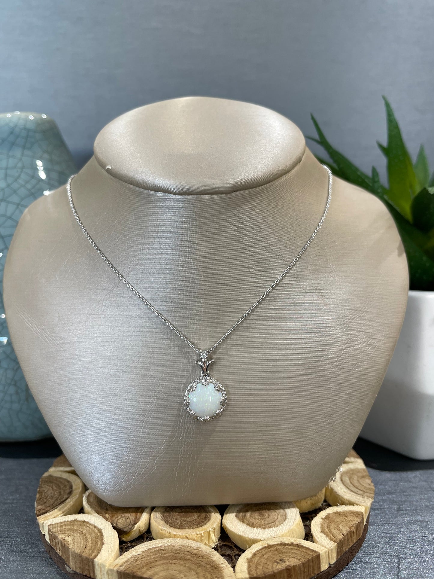 10k White Gold Round Opal Pendant