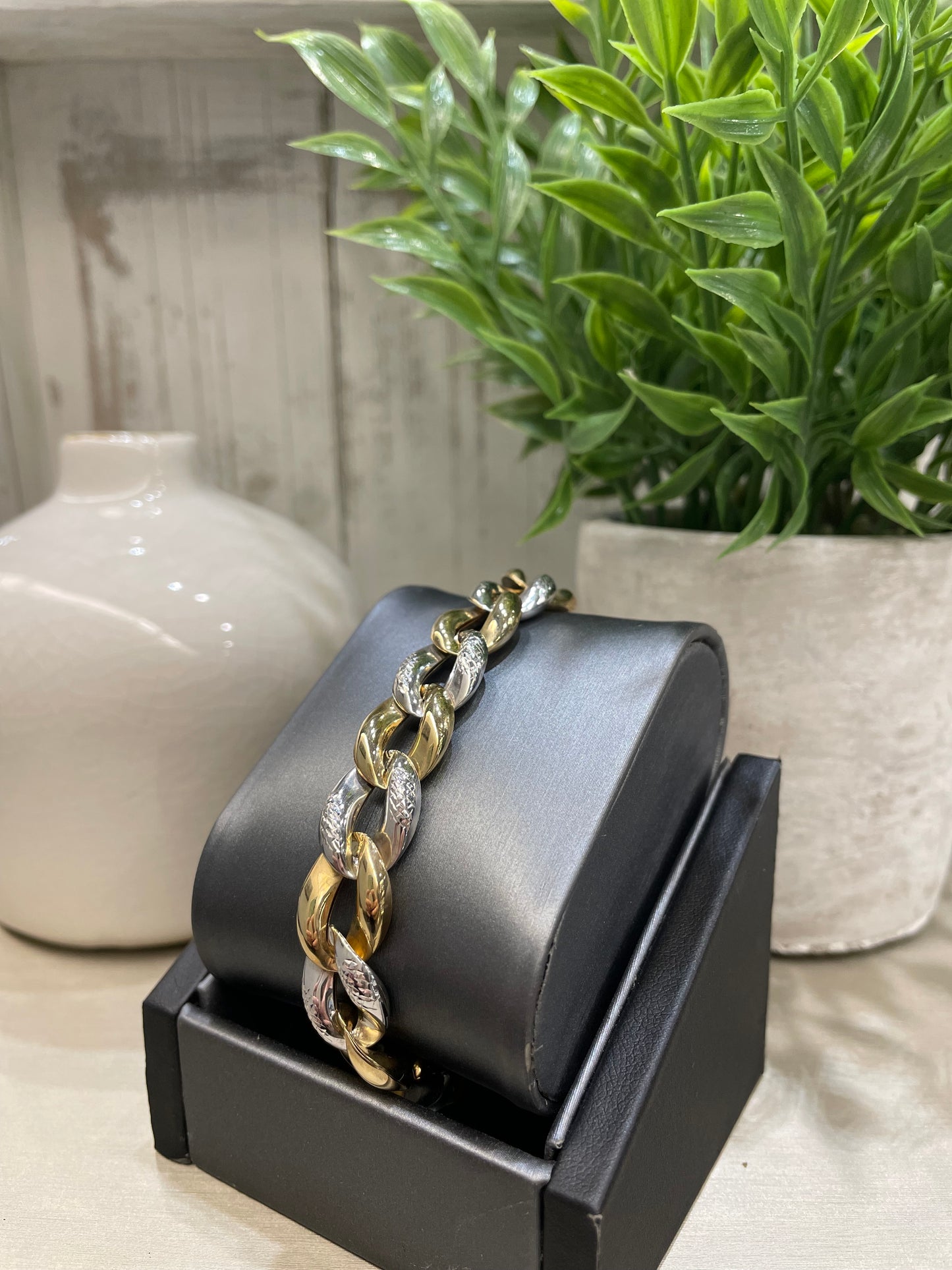 10k Two-Tone Diamond Cut Curb Link Bracelet