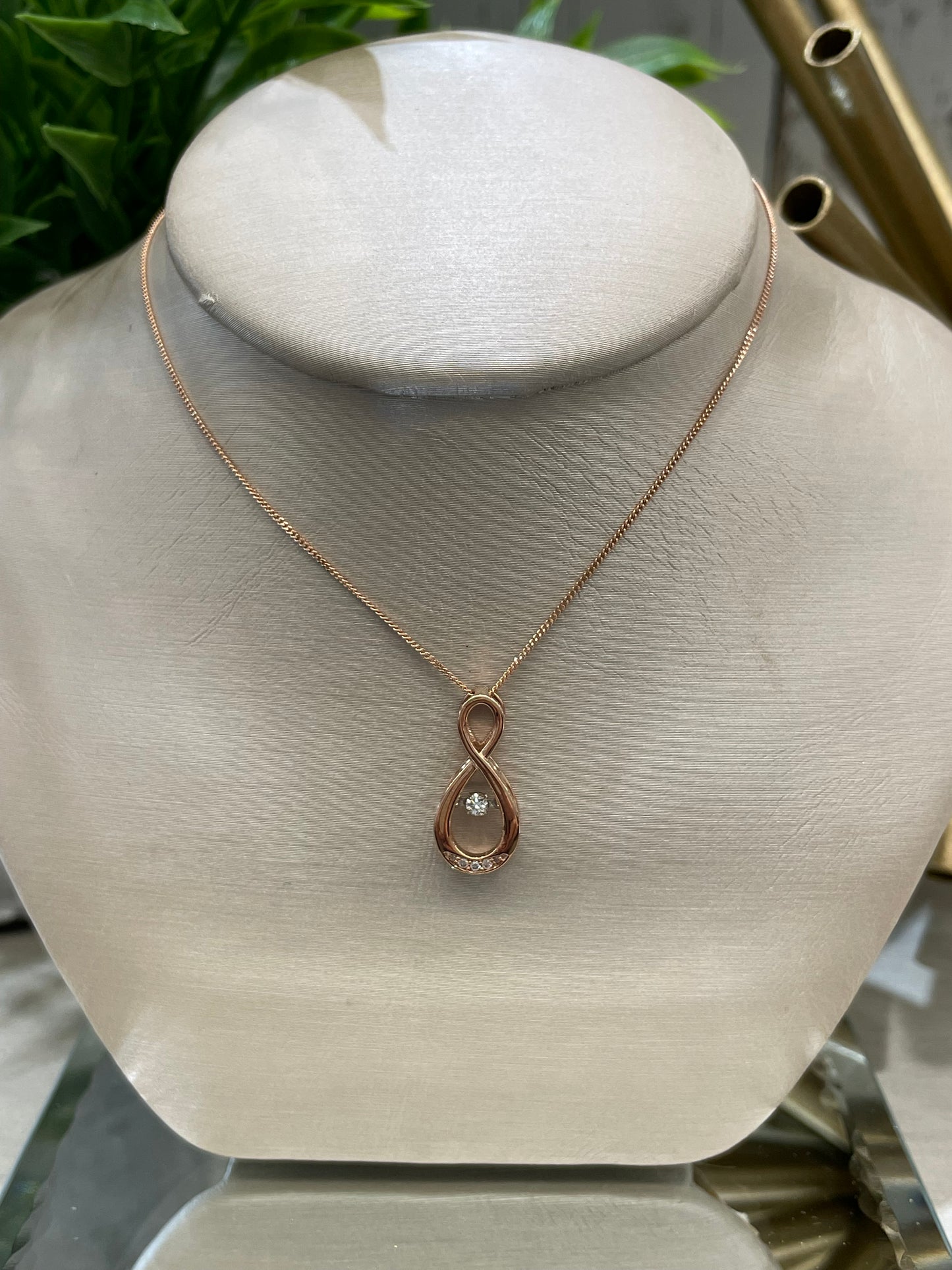 10k Rose Gold 0.07ctw Diamond Twinkle Pendant