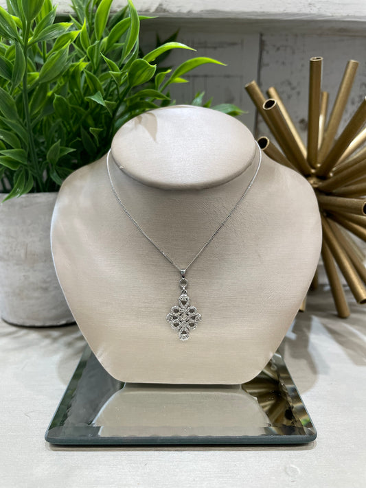 10k Gold 0.18ctw Diamond Fancy Pendant