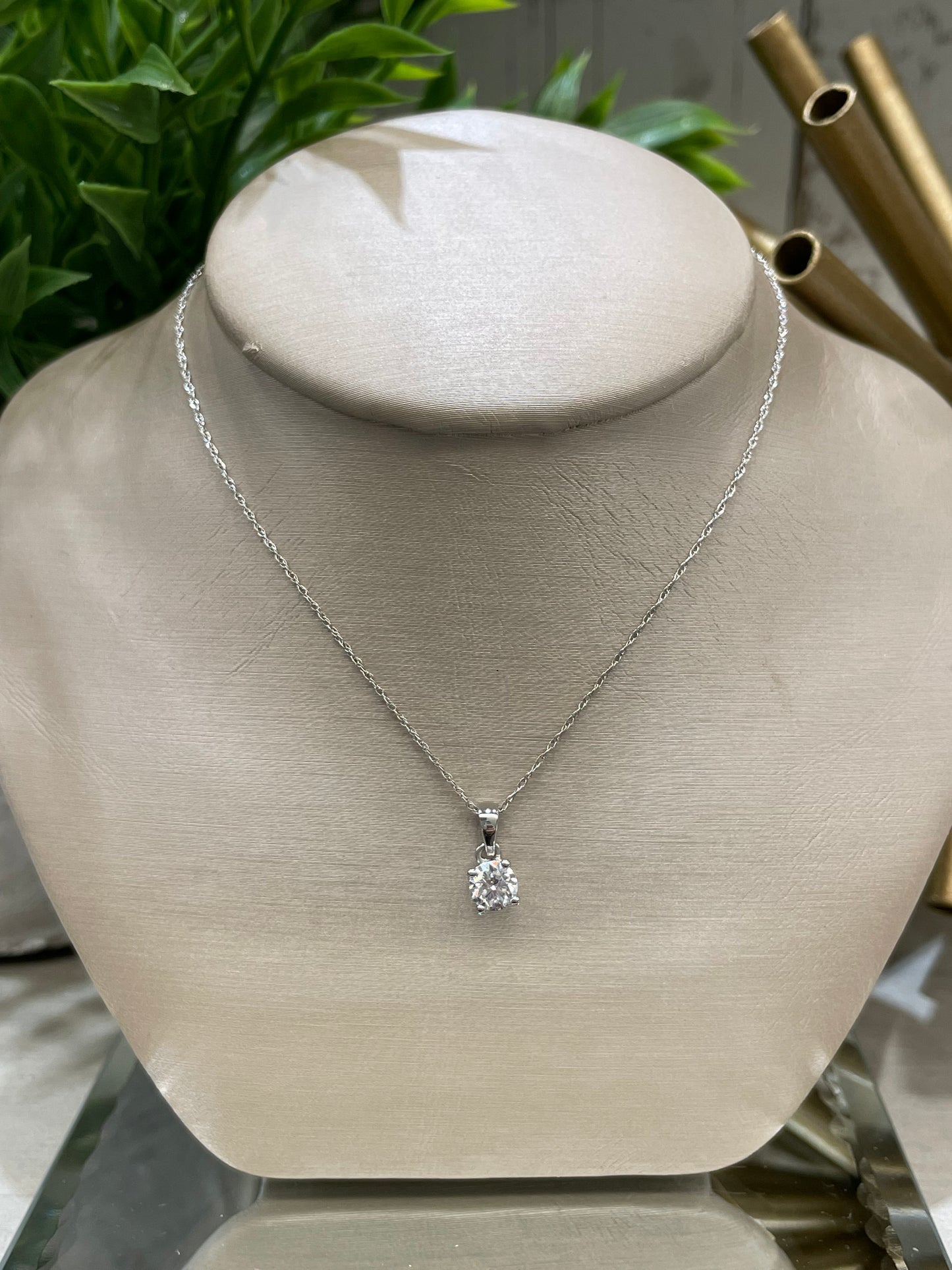 14k White Gold 0.49ct Lab Diamond Pendant