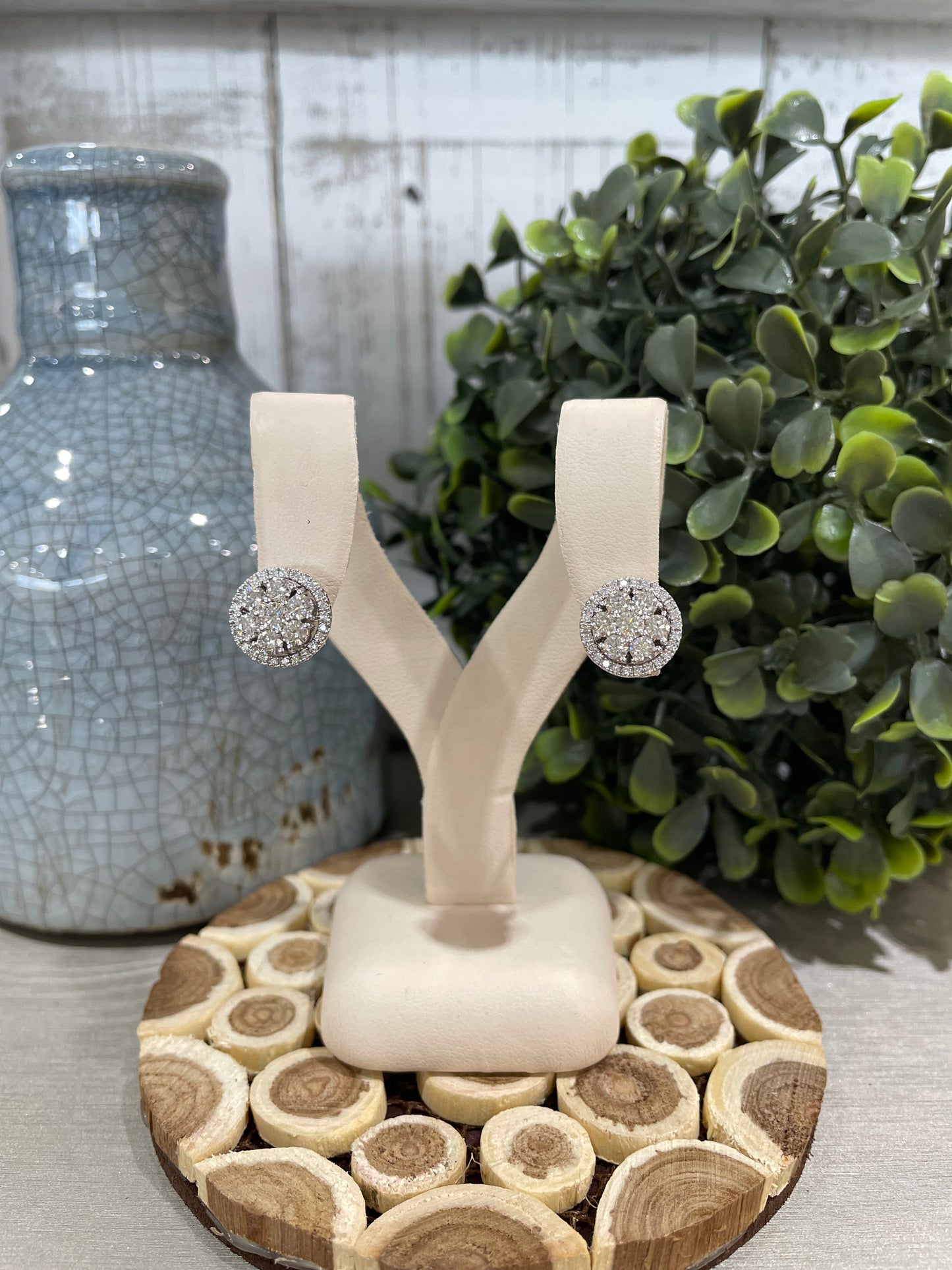 14k White Gold 1.52ctw Diamond Stud Earrings with Jacket