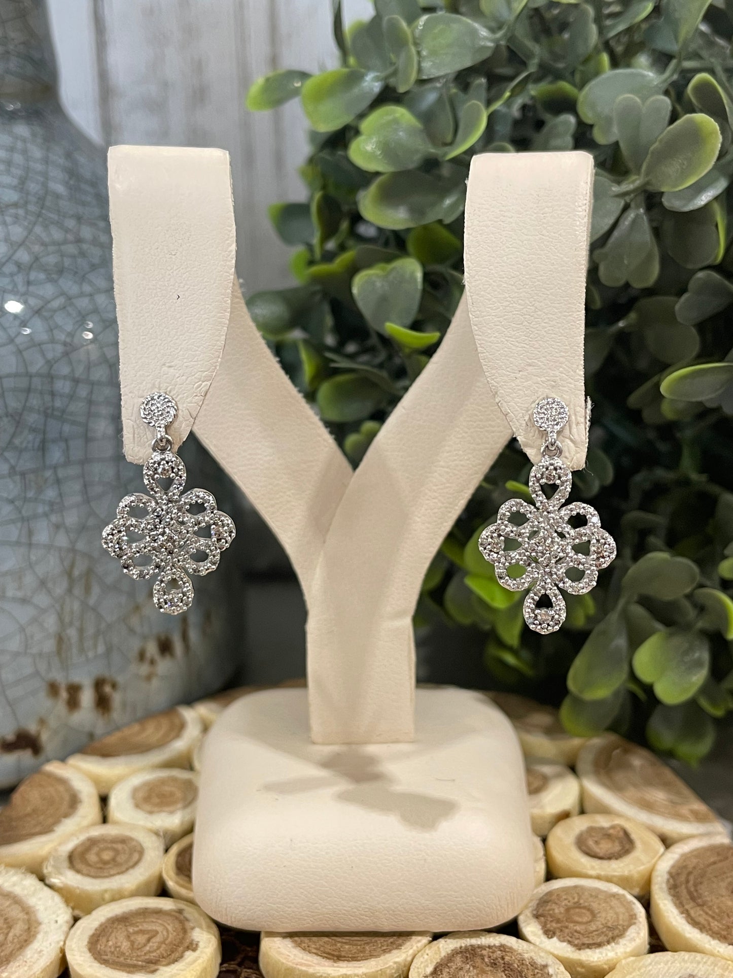 10k White Gold 0.36ctw Diamond Fancy Dangle Stud Earrings