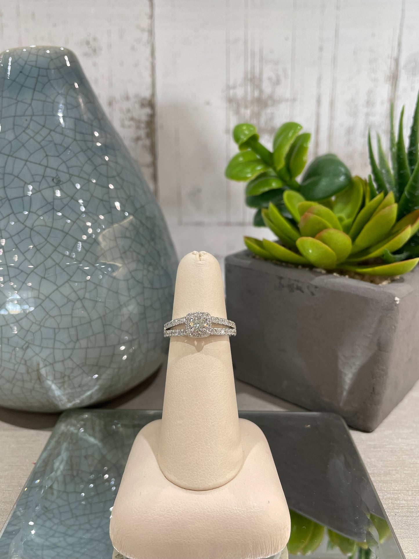 14k White Gold 0.31ct Diamond Halo Engagement Ring