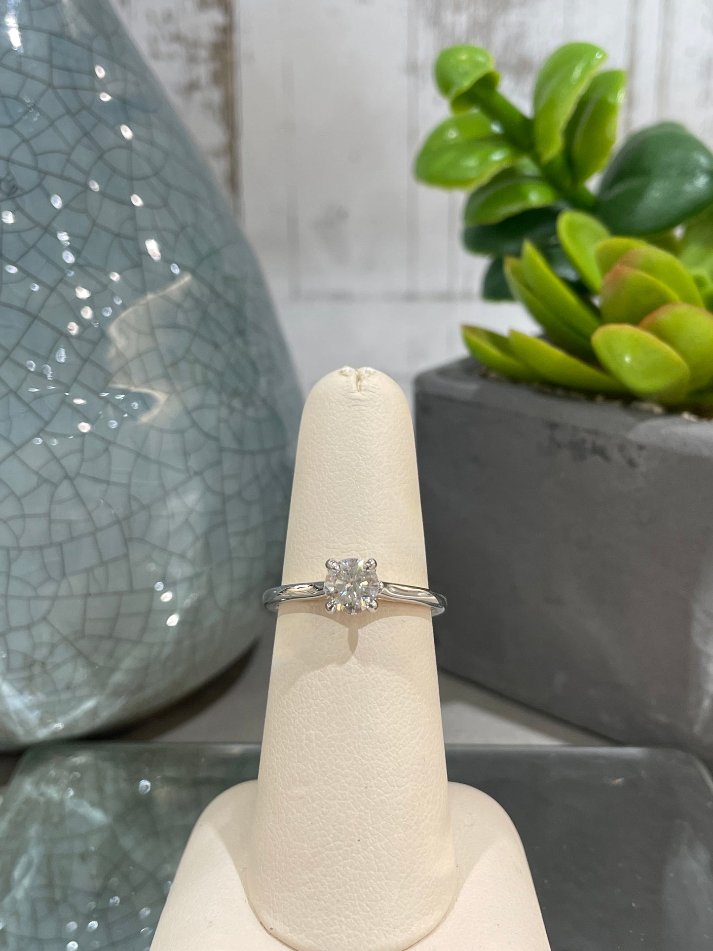 14k White Gold 0.70ct Diamond Solitaire Engagement Ring