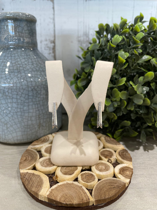 10k White Gold 0.09ctw Diamond Channel Stud Earrings