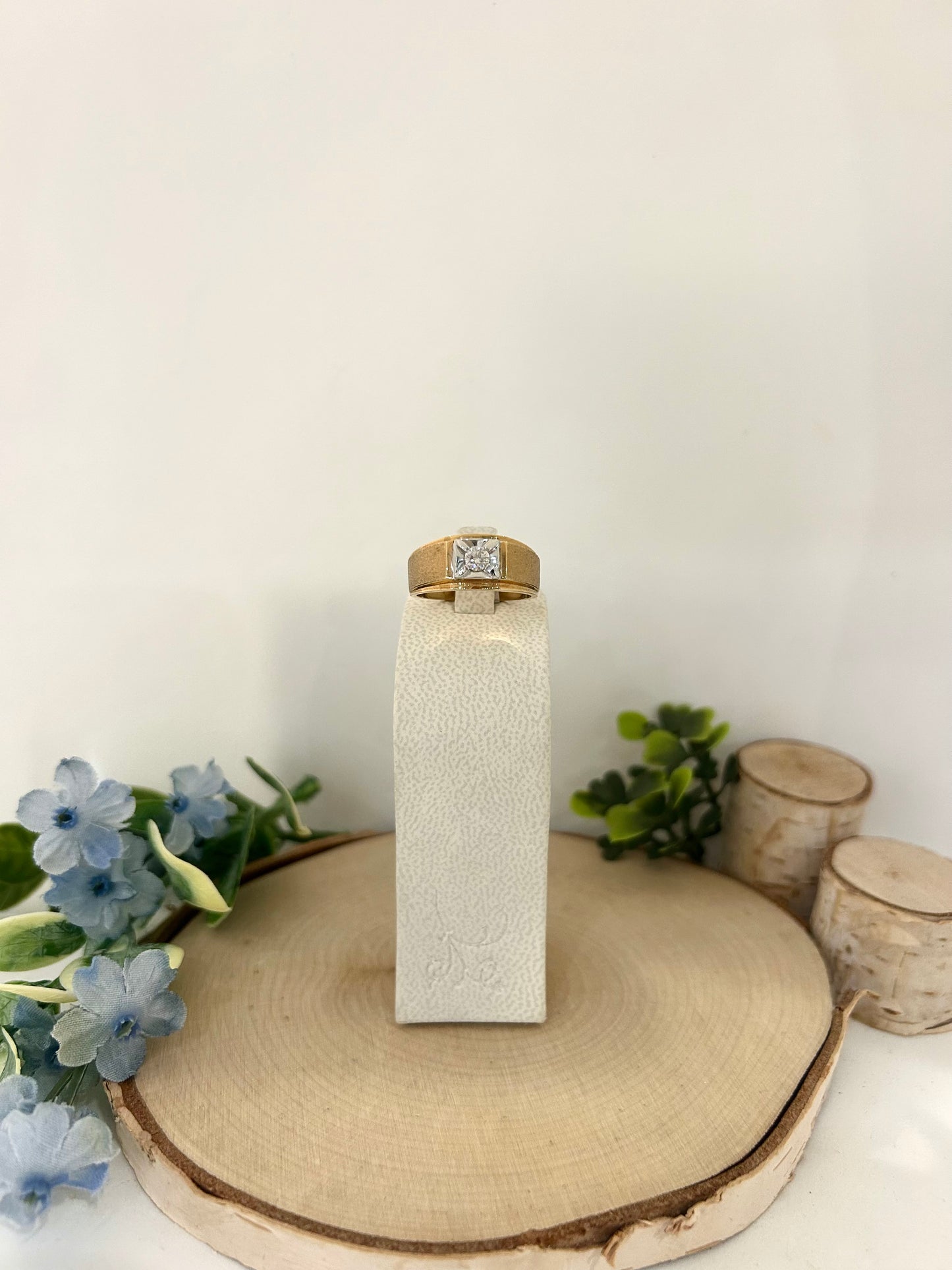 14k Yellow Gold 0.24ct Diamond Solitaire Brushed Ring