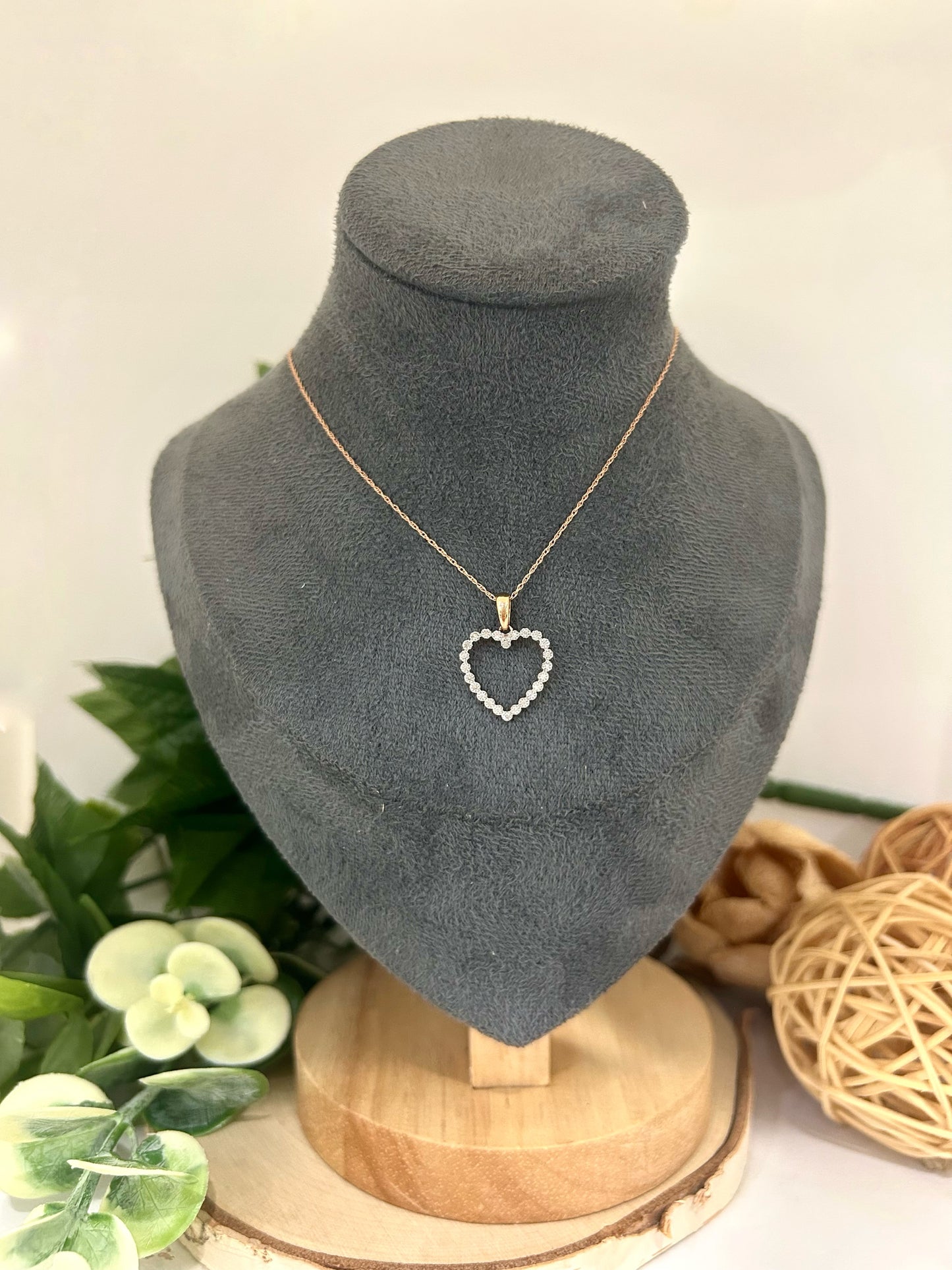 10k Rose Gold 0.10ctw Diamond Bubble Heart Pendant