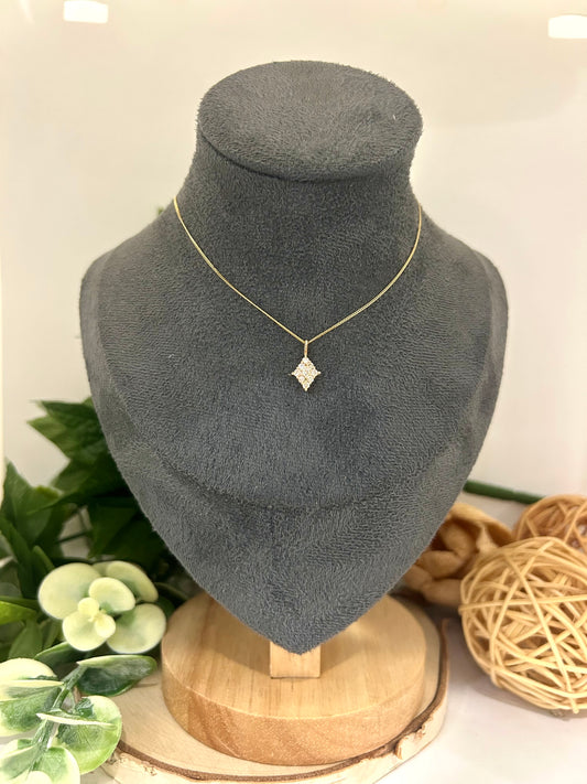 10k Yellow Gold 0.17ctw Diamond Shaped Cluster Pendant