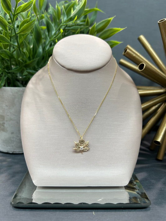 10k Yellow Gold 0.04ct Diamond Canadian Maple Leaf Pendant