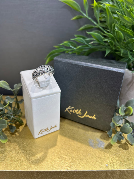 Silver Small Claddagh Ring