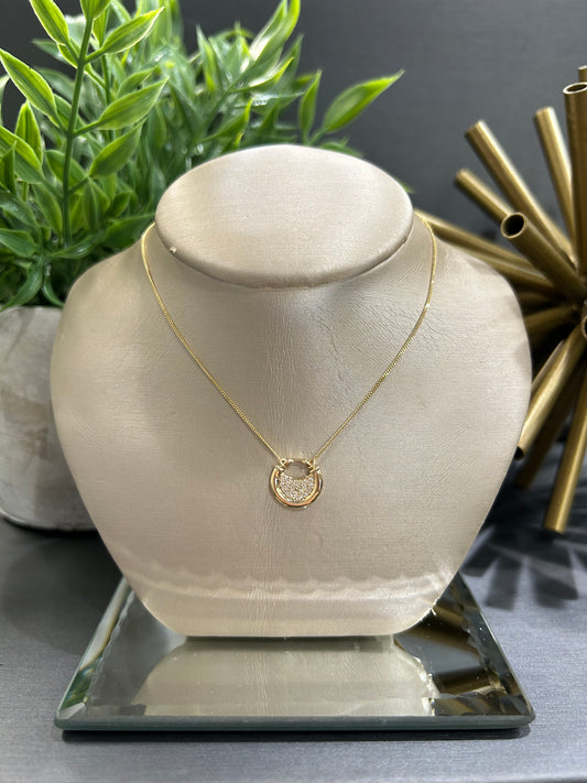 10k Yellow Gold 0.10ctw Diamond Circular Cluster Style Necklace