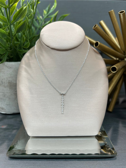 14k White Gold 0.21ctw Diamond Gradual Bar Necklace