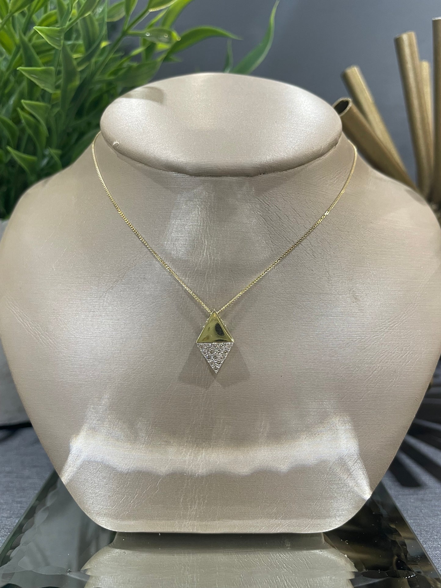10k Yellow Gold 0.15ctw Diamond Shape and Accent Pendant
